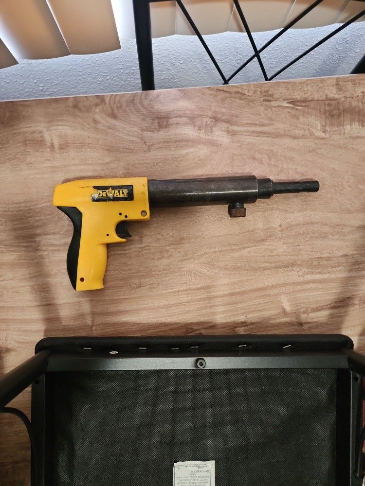 Dewalt Concrete Nailer