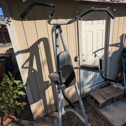 Multi-Use Pull-Up Exercise Station