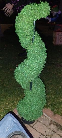Spiral Topiary Artificial Boxwood Tree