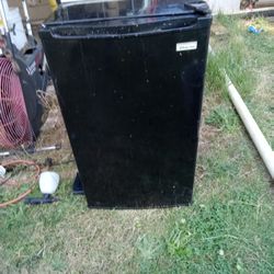 Mini Refrigerator 