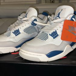 Military blue Jordan 4s