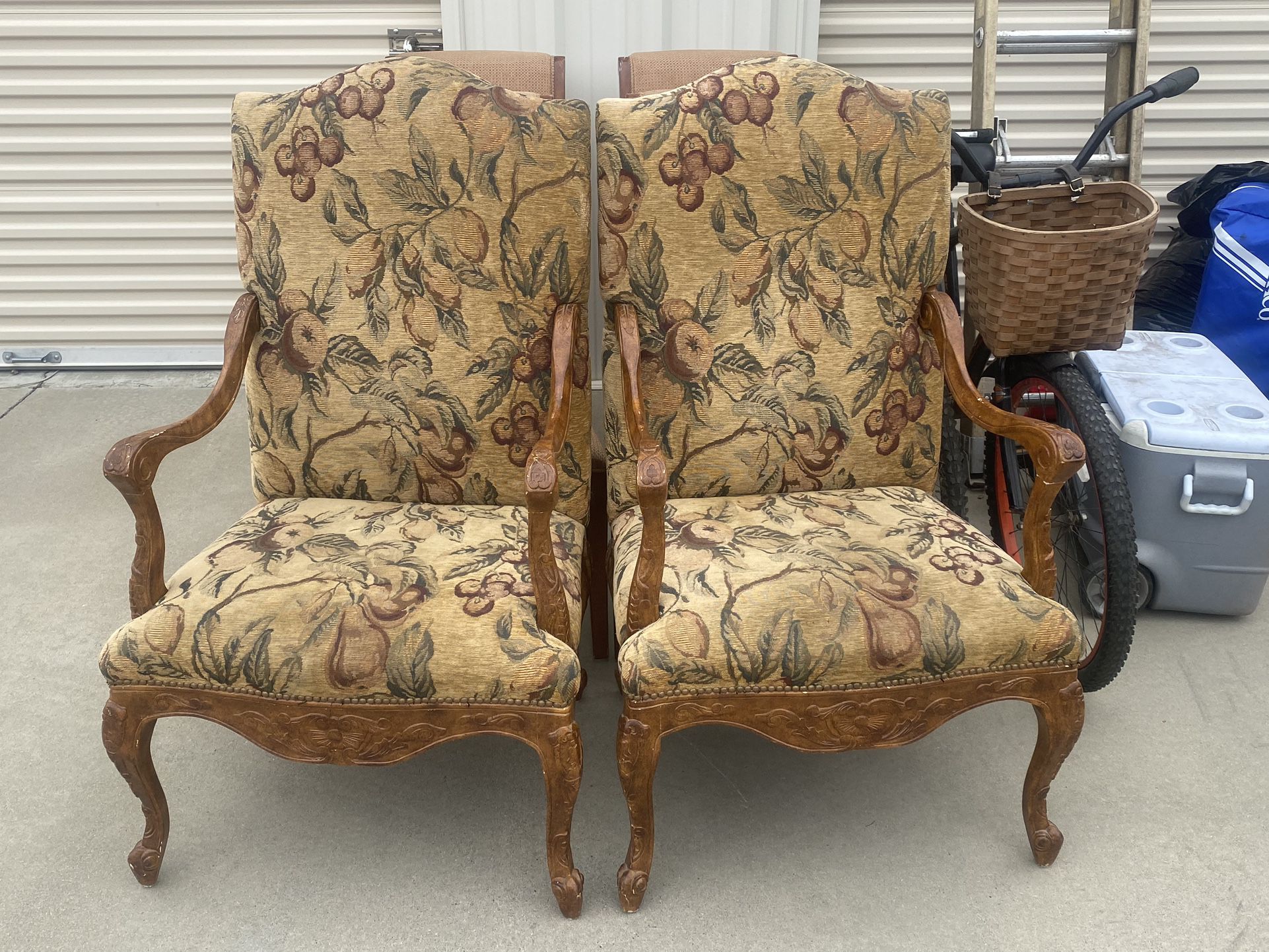 Wing Back Chairs 