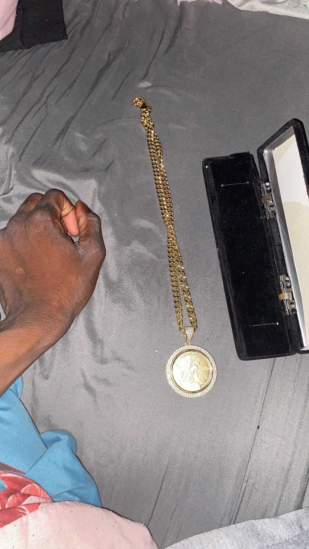 Gold Chain 115$