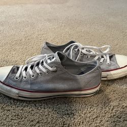 Boys Converse (Size 7)