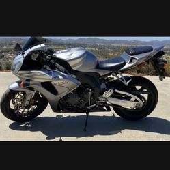 2006 Honda CBR1000rr