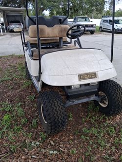 E Z GO golf cart
