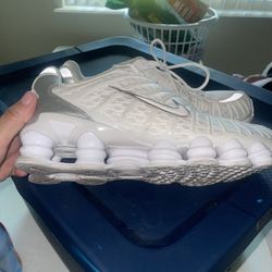 Nike shox White Size 10.5 Men