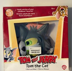 Tom t-shirt and mask costume