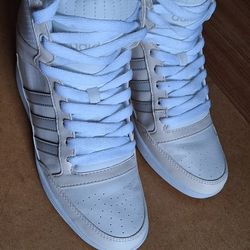 Women's Adidas Super Wedge W Size 6