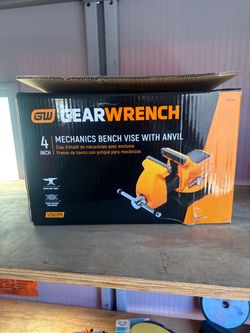 GearWrench 4-Inch Mechanics Bench Vise with Anvil