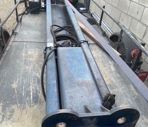 Automotive car lift