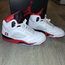 Jordan 5s Size 9.5 