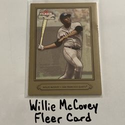 Willie McCovey San Francisco Giants Hall of Fame 1st Baseman Fleer Card. 