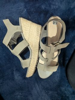 Women's Wedge Shoes