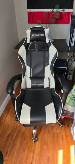 Like New - GTPLAYER Gaming Chair