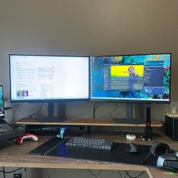 (2) LG Ultra gear 27G810A 27” Gaming 4K UHD Monitors 