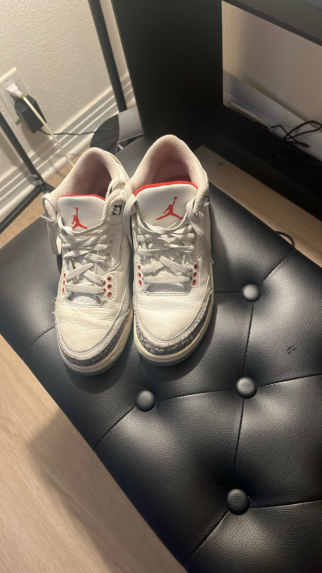 Jordan 3s