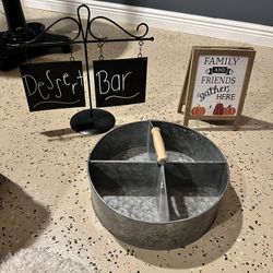 Miscellaneous Decorations 