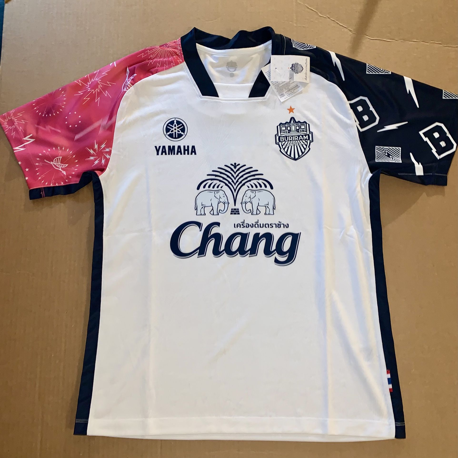 Buriram United Guilherme Bissoli 24/25 4th Soccer Jersey NWT