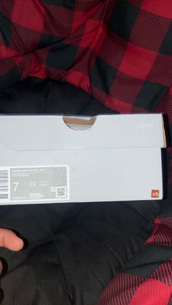 Womens Size 7 Nike Air Force 1s Black, Brand New