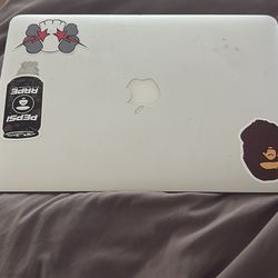 Apple 13.3 inch MacBook Air Core