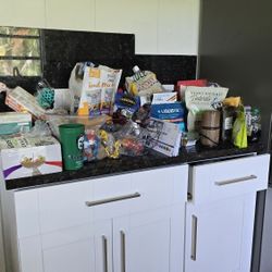 White Shaker Wood Cabinets