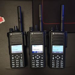 Motorola XPR 7550 UHF Digital Two-Way Radio