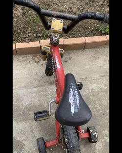 Kids bike