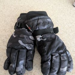 Boys Winter Gloves Size L/XL 