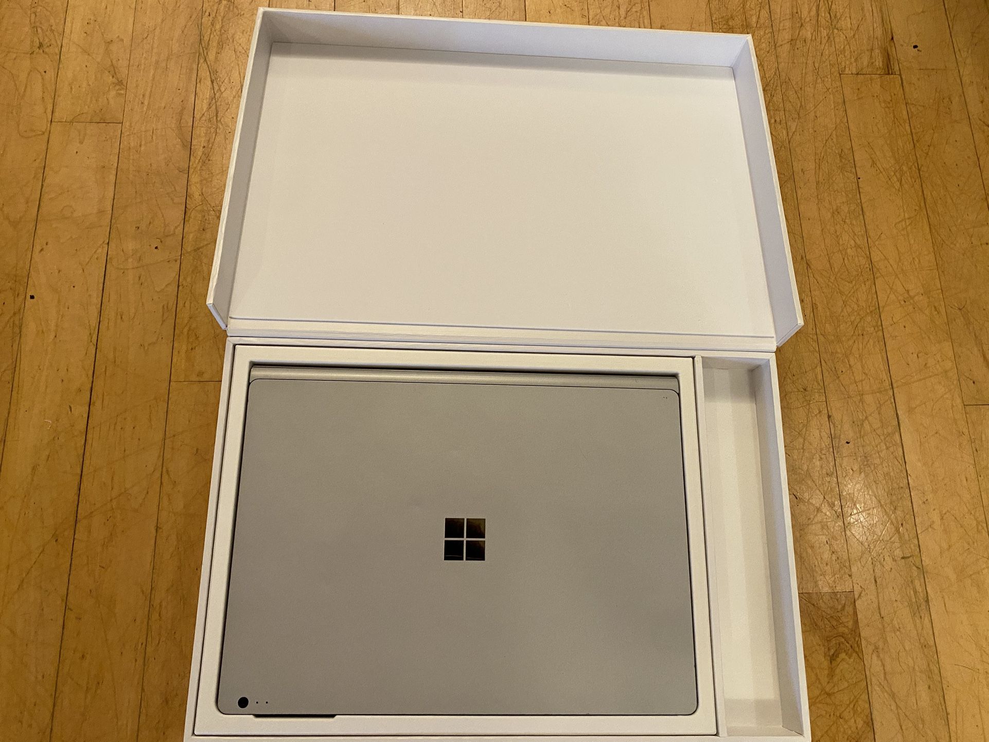 Microsoft surface book windows 10 pro