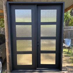 Puerta.  De. Metal.  