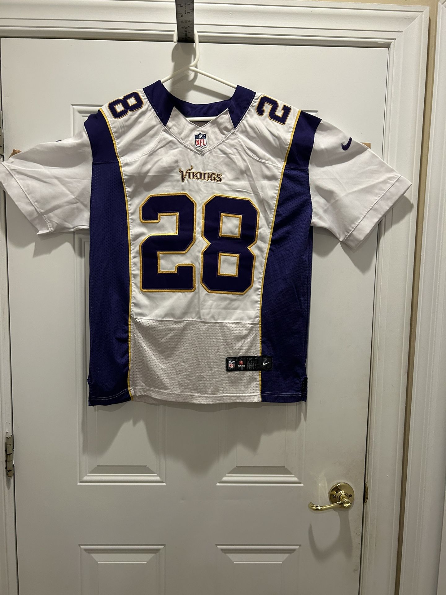 Adrian Peterson Minnesota Vikings Jersey Size 40 