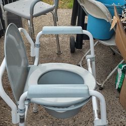 Bedside Commode Shower Chair Walker With Seat And Pet Houses