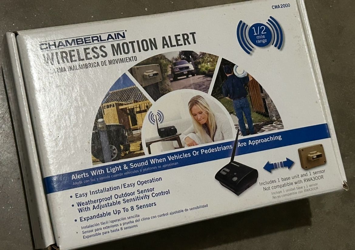 Chamberlain CWA2000 Outdoor Wireless Motion Sensor