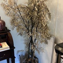 Beautiful Rare Faux Tree