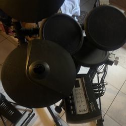 Roland Digital Drum Set Td-3