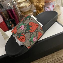 *Authentic*Gucci Woman Slides