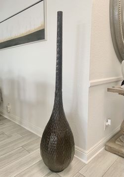 Metal 5ft Tall Decor ( Pier 1 ) Charcoal Gray
