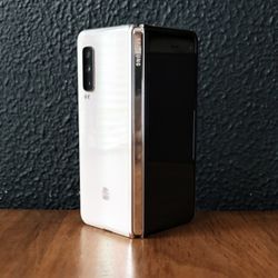 Galaxy Fold W20 5G 512GB Unlocked Pearl White 