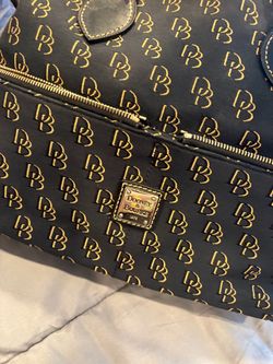 Dooney & Bourke shoulder bag