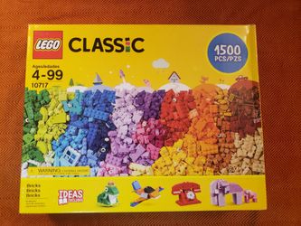 New In Box Lego  Classic Bricks 10717