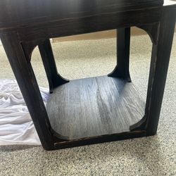 Dining Room Set With End Tables And Coffee Tables 