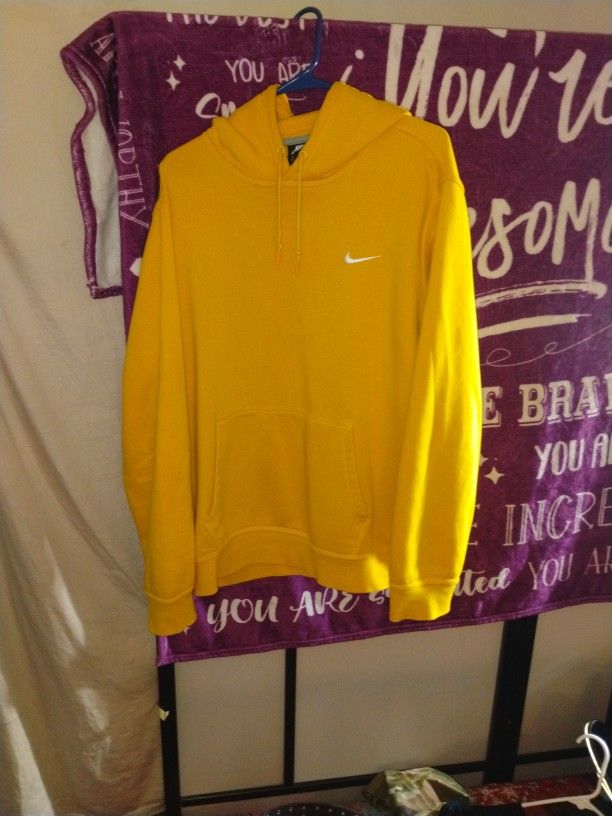 Nike Hoodie -(Size-xL)