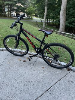 Fuji Nevada Mountain Bike