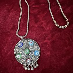 Silver Inlaid Milfori Glass Beaded Pendant Chain Necklace