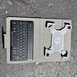 Adjustable Tablet Case