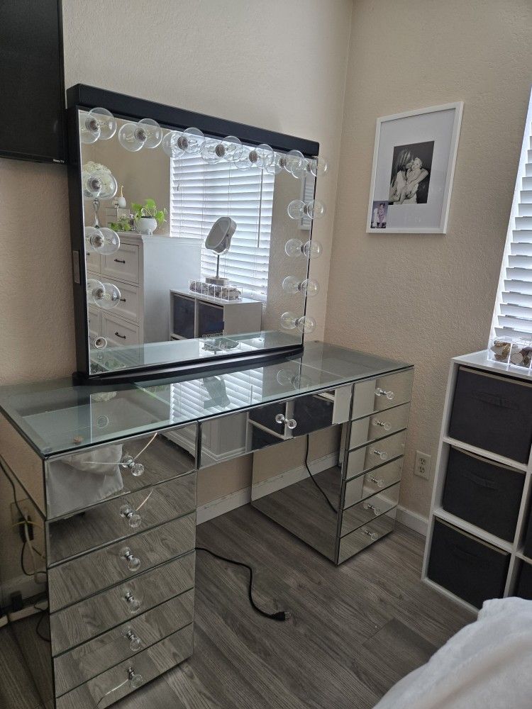 Vanity $$$ 150 Read Description PLEASE