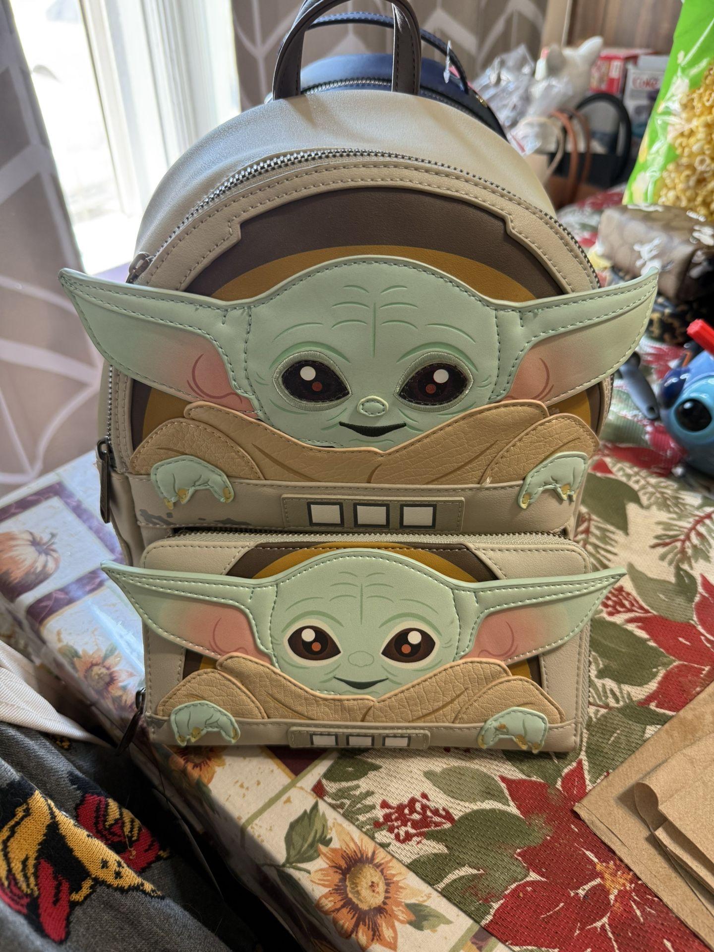 NWT Loungefly baby Yoda/Grogu backpack with wallet