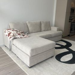 Living Spaces Sectional ( Delivery Available )