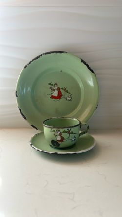Vintage German Enamelware Child’s Setting